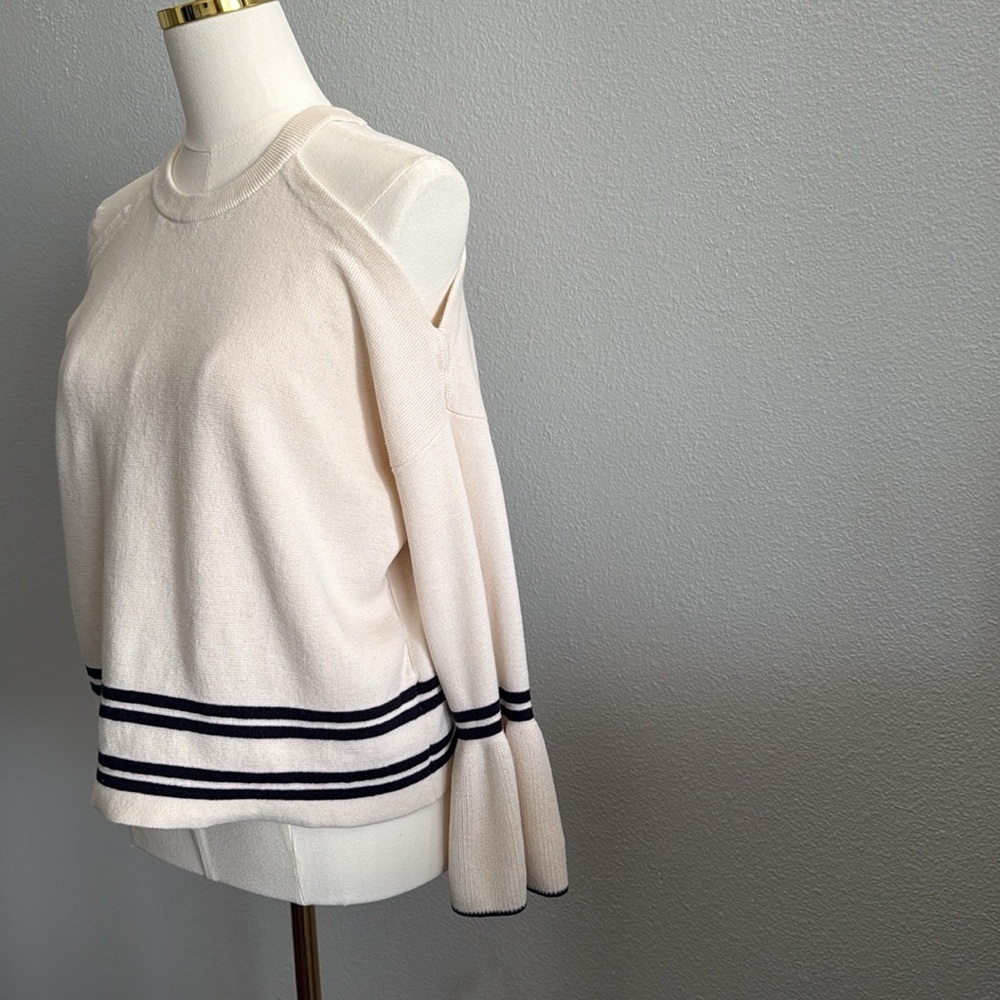Anthropologie Leandre Open-Shoulder Flutter Long Sleeve Top Size Medium - Picture 4 of 12